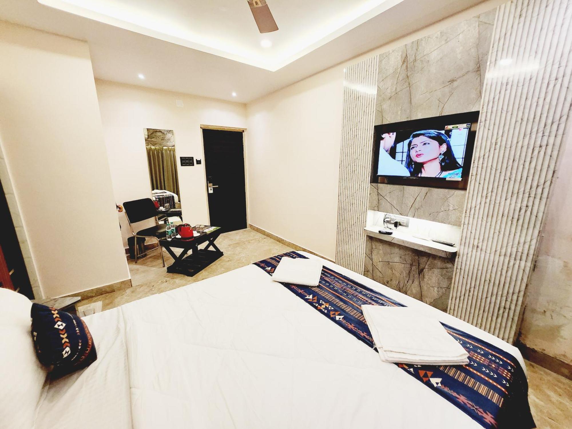 The Greenstar Inn Premium Бхубанешвара Экстерьер фото