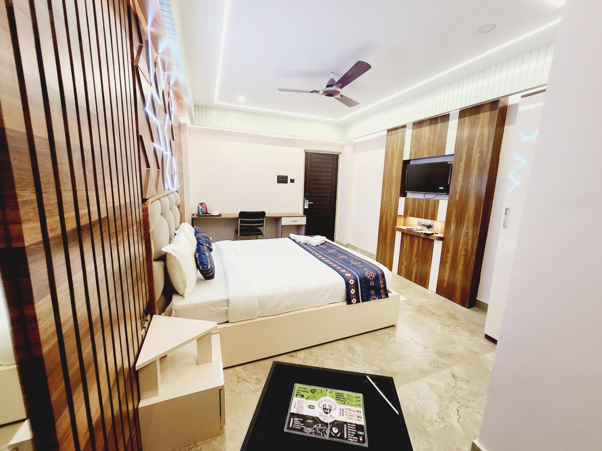 The Greenstar Inn Premium Бхубанешвара Экстерьер фото